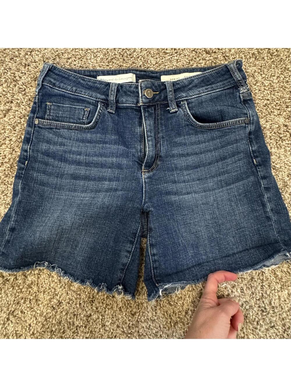 Pilcro Anthropologie Script 27 shorts
